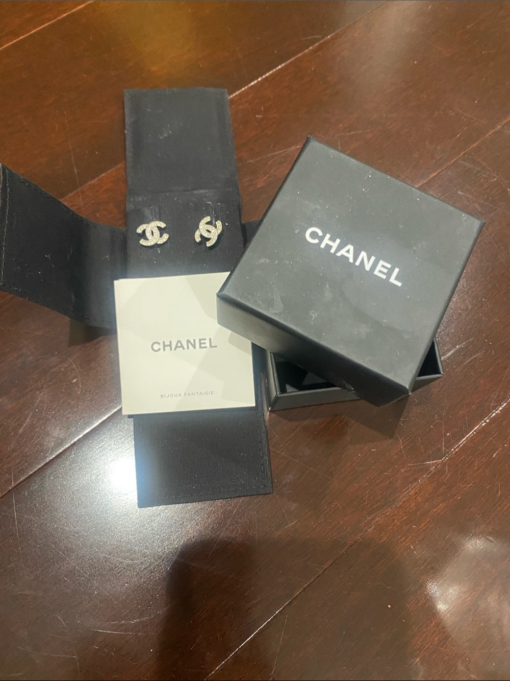 CHANEL CC Logo Stud Earrings with Box